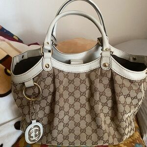 Gucci Sukey Signature Bag